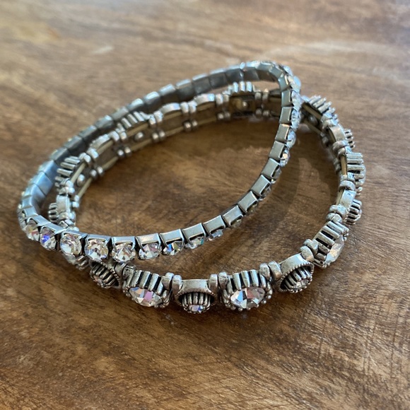 Costume jewelry bundle - Picture 9 of 9